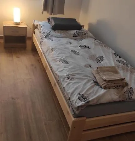 Happy Day Apartament Levice